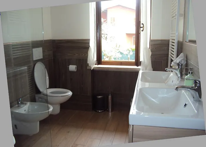 Rosa Del Garda Bed and breakfast Lazise