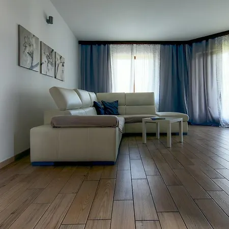 Rosa Del Garda Bed and Breakfast *