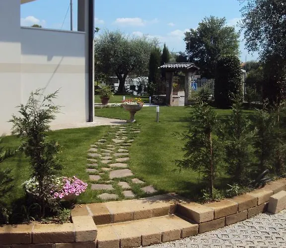 Rosa Del Garda * Lazise